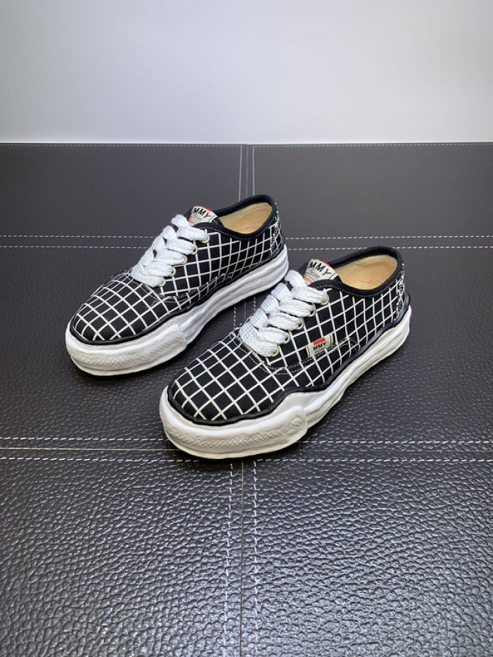 Ma*s*n mihara yasuhiro sneaker