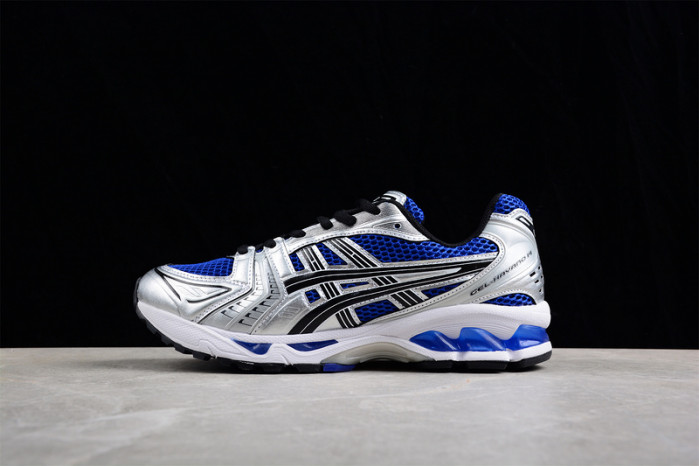 As*ic*s sneaker