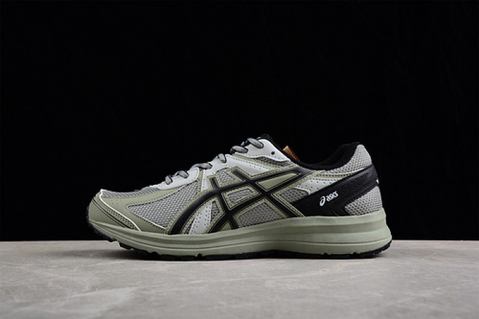 As*ic*s sneaker