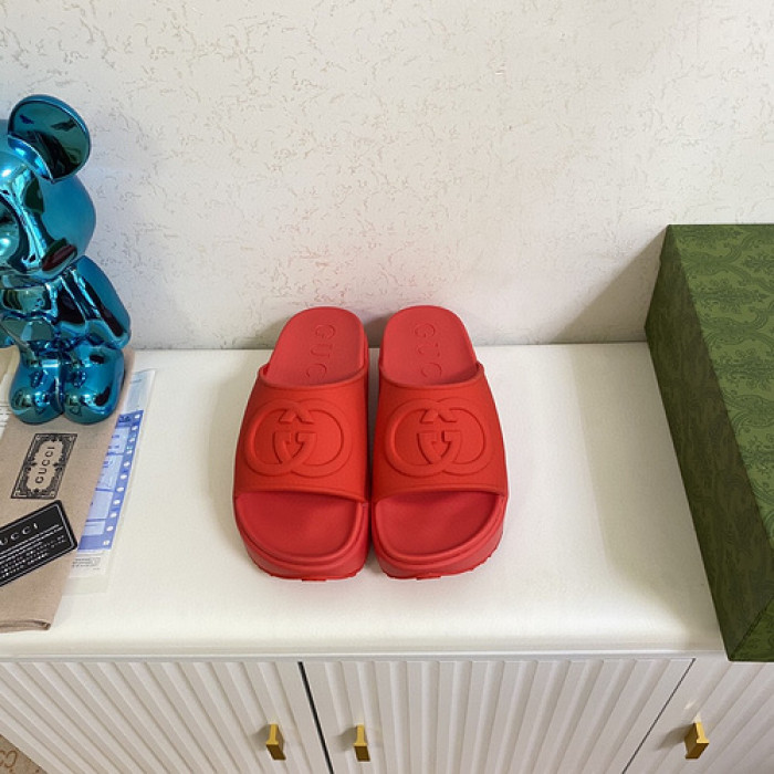 guc sandal