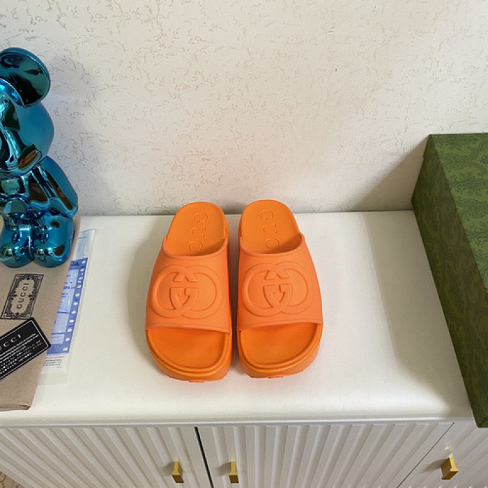 guc sandal