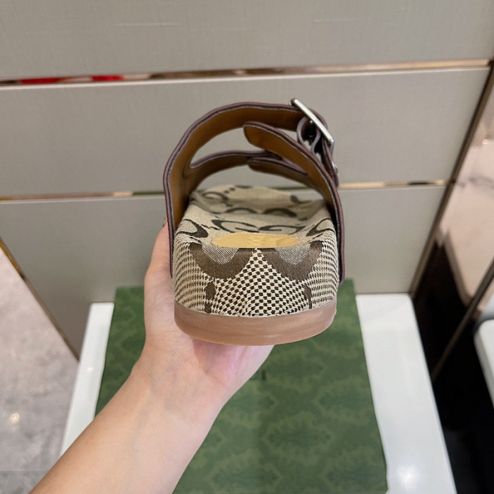 guc sandal