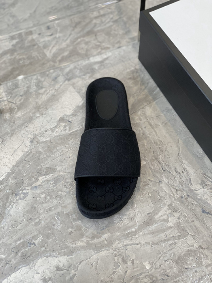 guc sandal