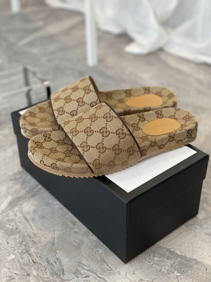 guc sandal