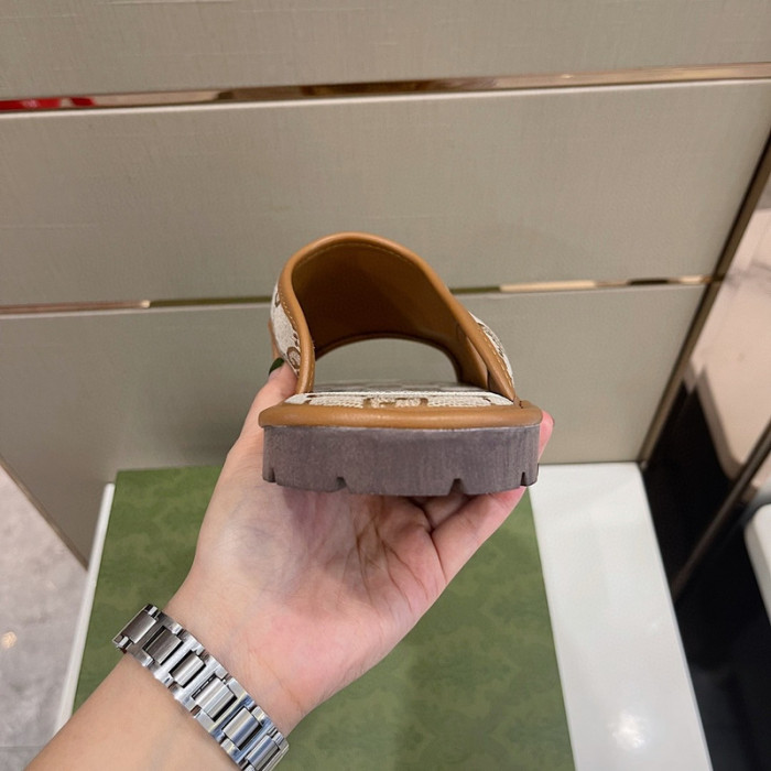 guc sandal