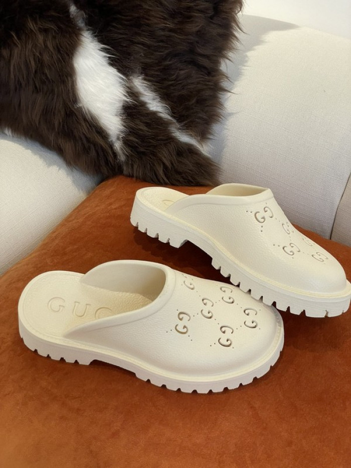 guc sandal
