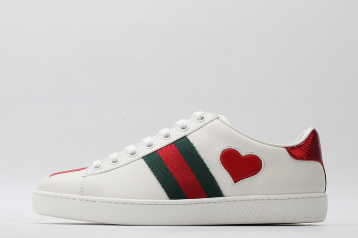 gi ace embroidered low-top sneaker
