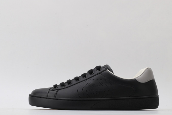 gi ace embroidered low-top sneaker