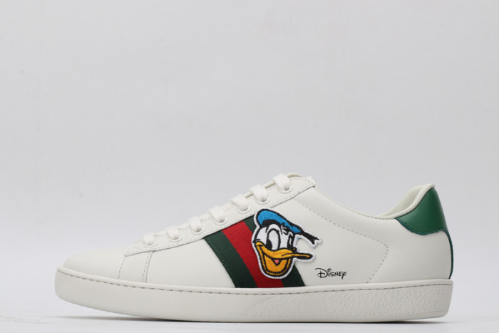 gi ace embroidered low-top sneaker