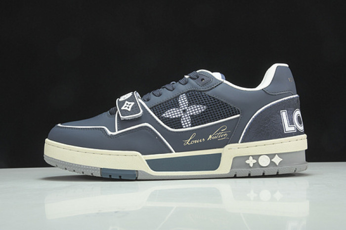 lovt sneaker