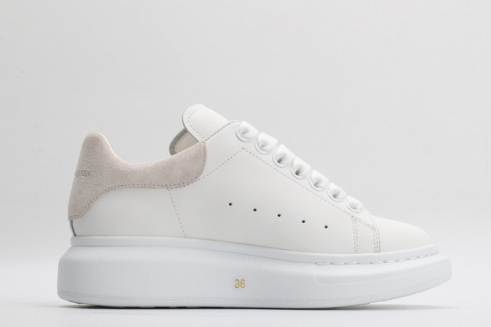alex mcqu sneakers