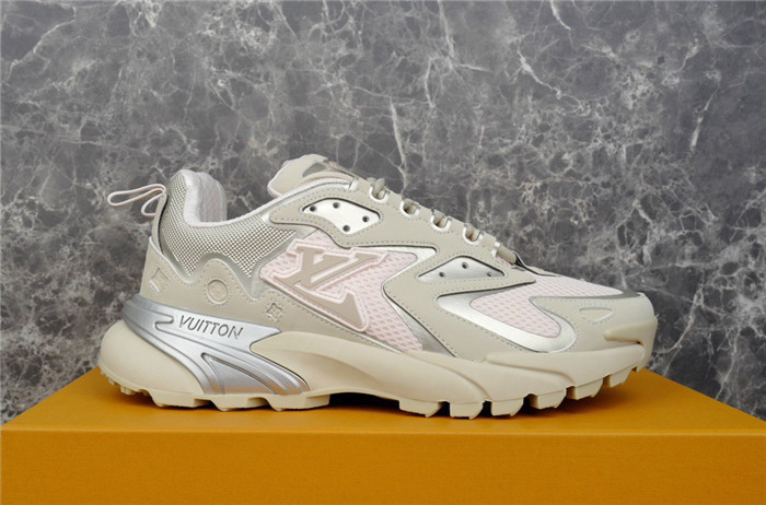 lovt sneaker