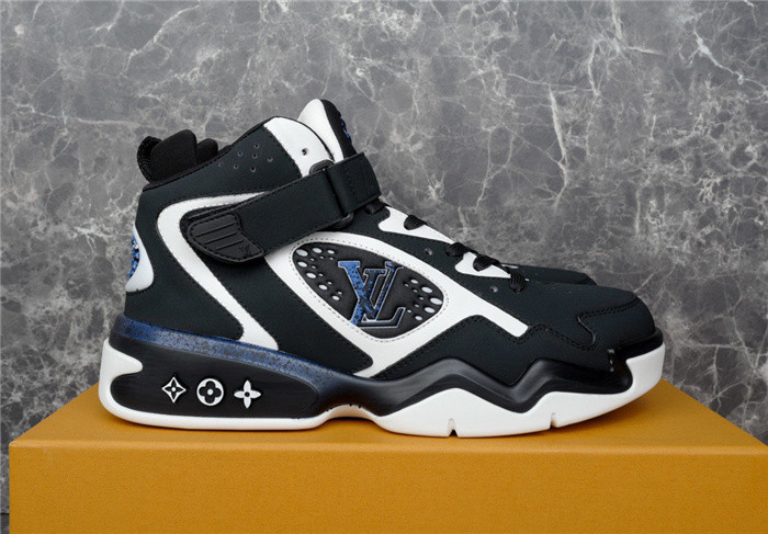 lovt sneaker