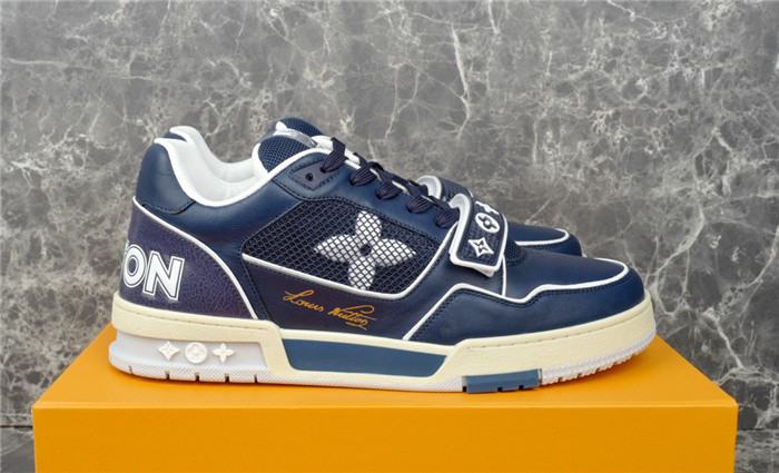 lovt sneaker