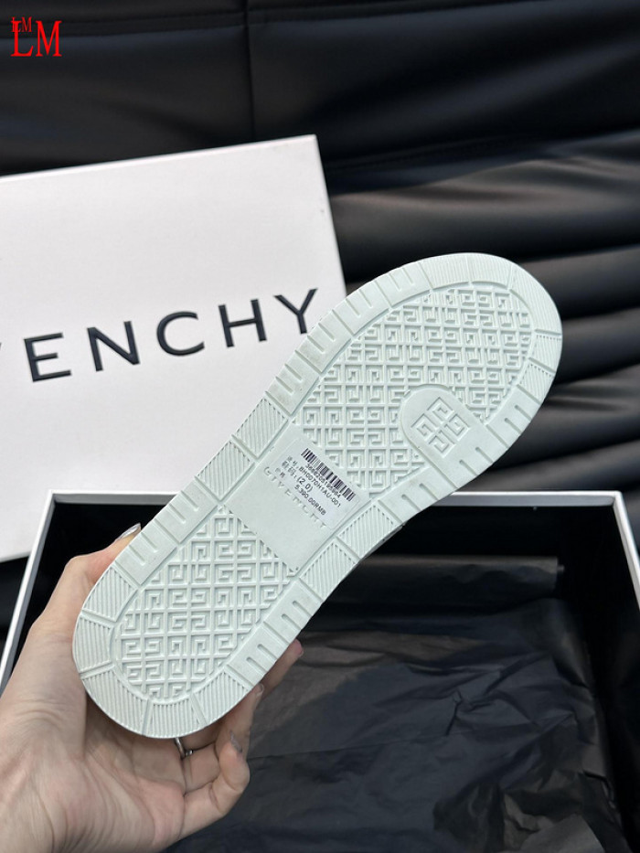 g1vency sneaker