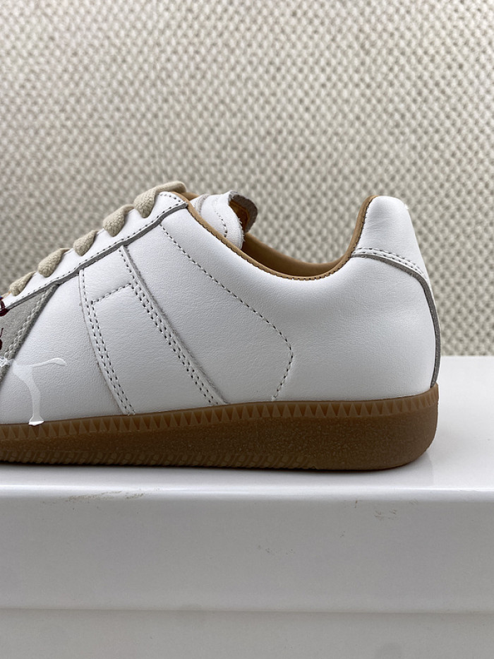 ma*s*n Ma*i*la shoes