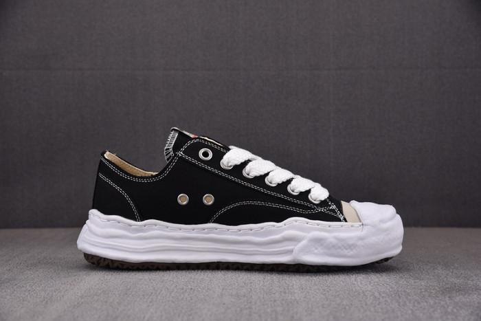 Ma*s*n mihara yasuhiro sneaker