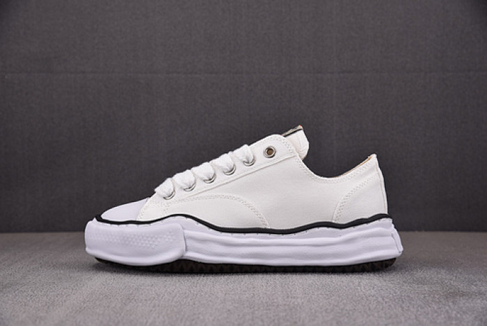 Ma*s*n mihara yasuhiro sneaker