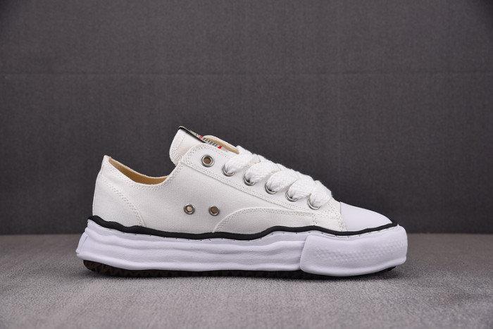 Ma*s*n mihara yasuhiro sneaker