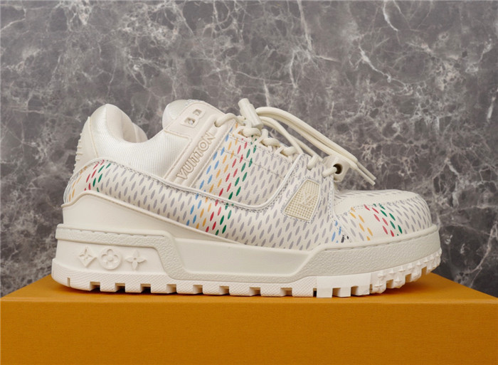 lovt sneaker
