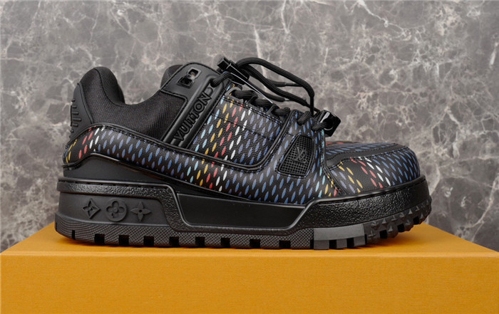 lovt sneaker