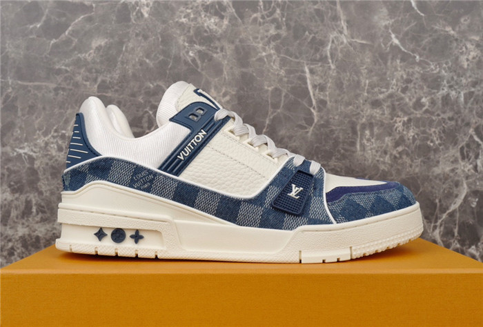 lovt sneaker
