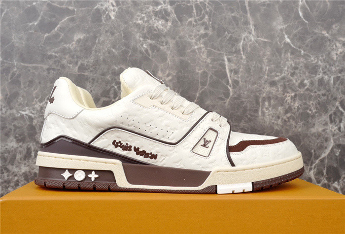 lovt sneaker
