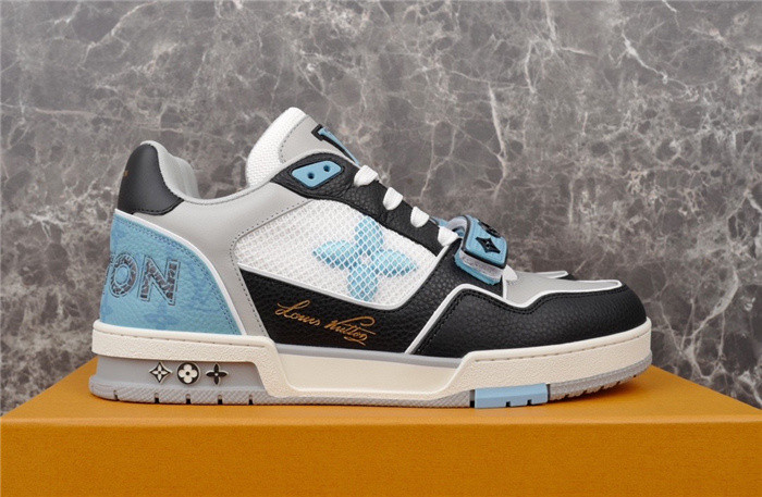 lovt sneaker