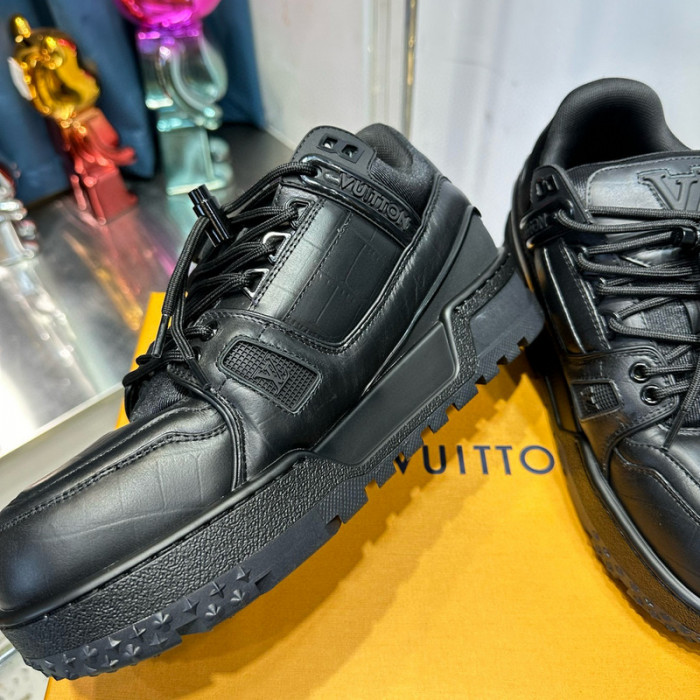 lovt sneaker