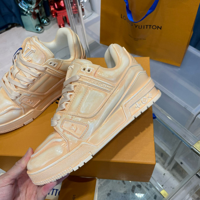 lovt sneaker