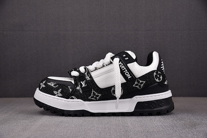 lovt sneaker