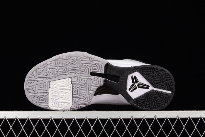 nike kobe 5 zoom tb 