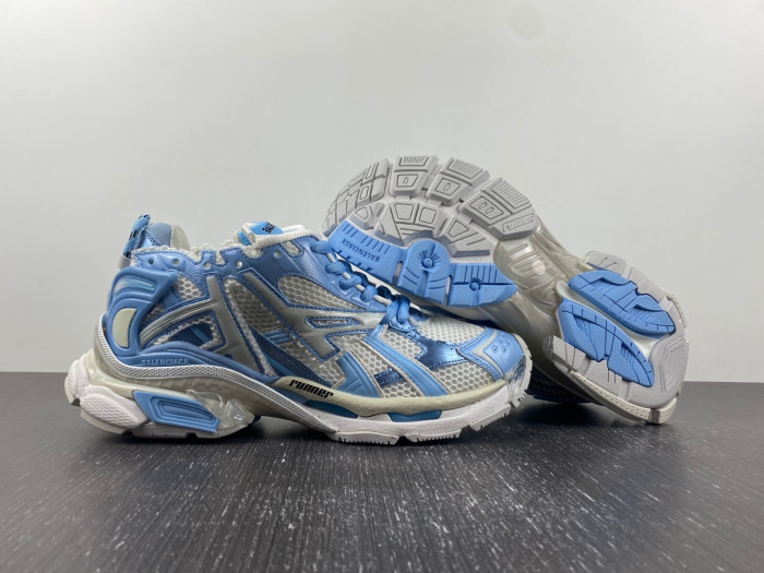 bl runner trainers sneakers