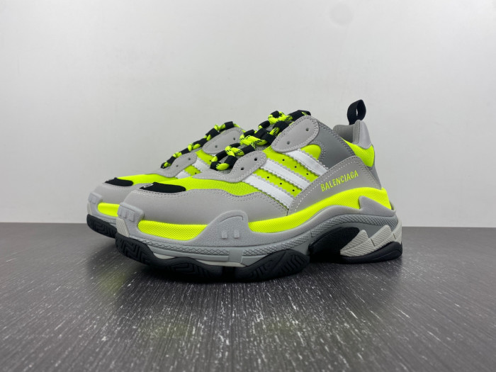 bl triple s trainers sneakers 712821 w2zb5 7512
