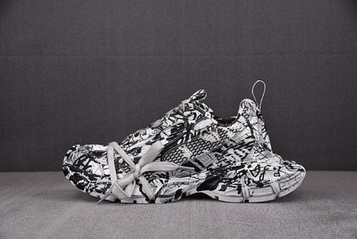 bl 3xl sneaker