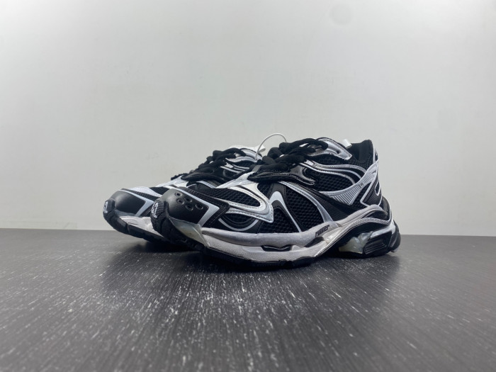 bl runner trainers sneakers 779066-w3rbxp-0213