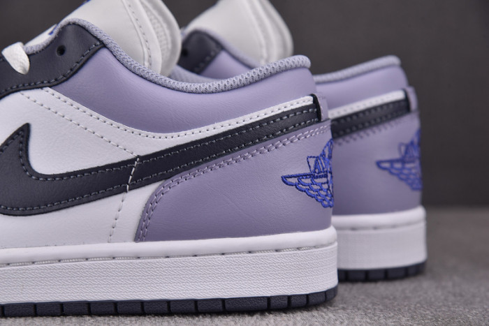 Air Jordan 1 Low 