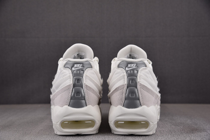 Comme des Garçons x Nike Air Max 95 
