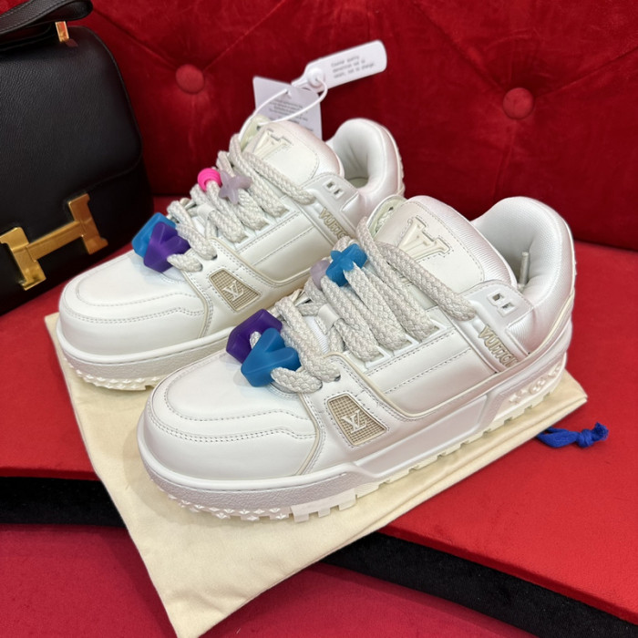 lovt sneaker