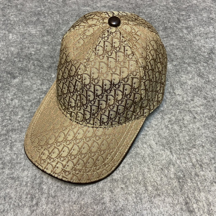 d1or hats