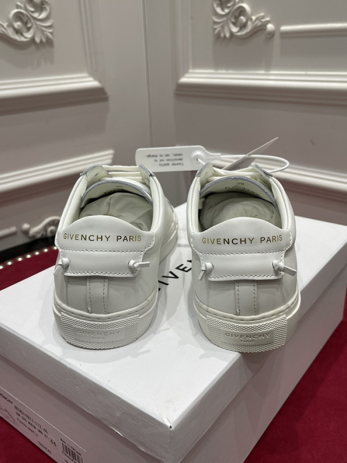 g1vency sneaker