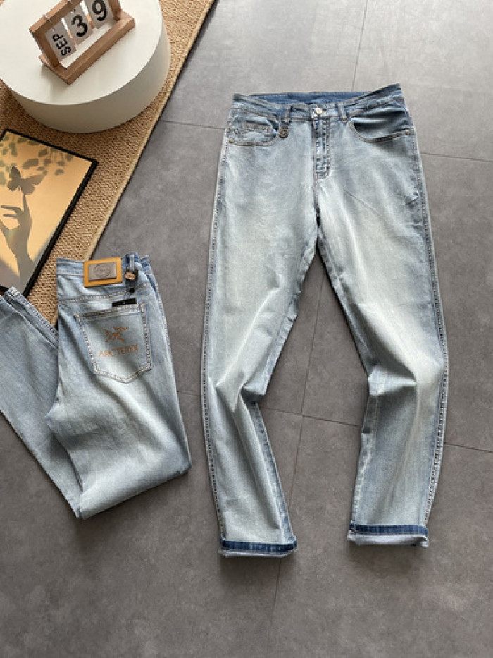 baskick jeans