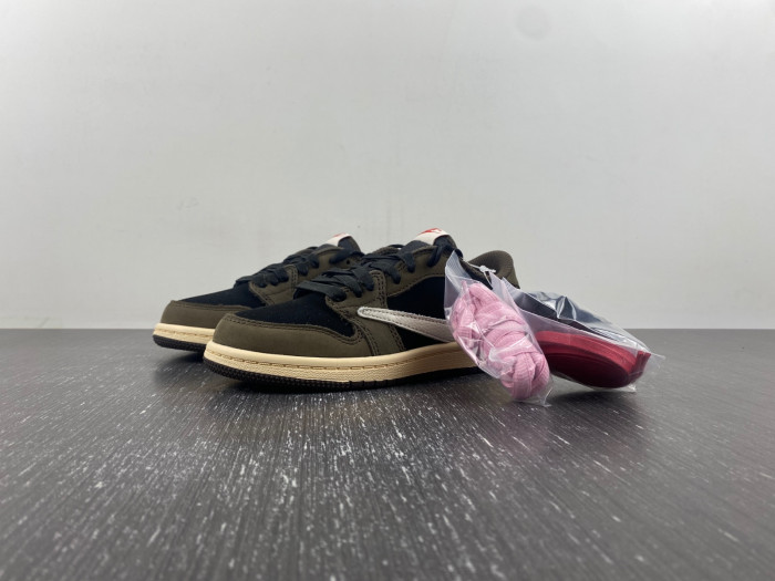 jordan 1 travis scott kids-cq4277-001